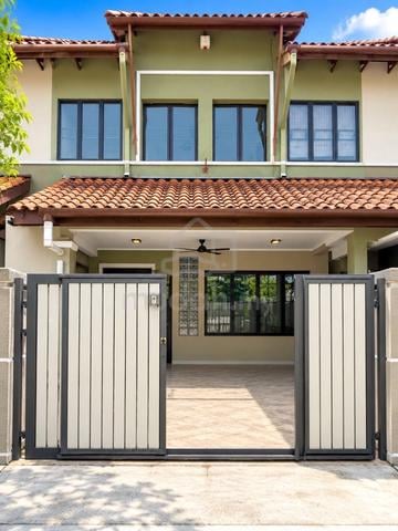 FULLY RENOVATED SUPER-LINK DOUBLE STOREY  TERTECE, Tropika 2 Bukit Jel 1