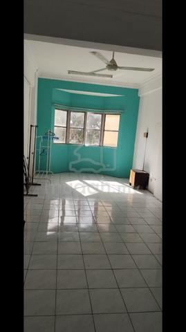 Sri Angkasa Apartment (Shah Alam) 1