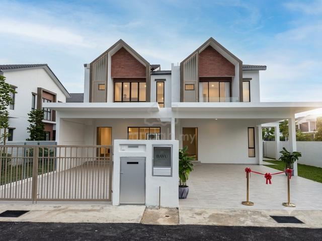 Double Storey D'Marina Bebas Banjir 1