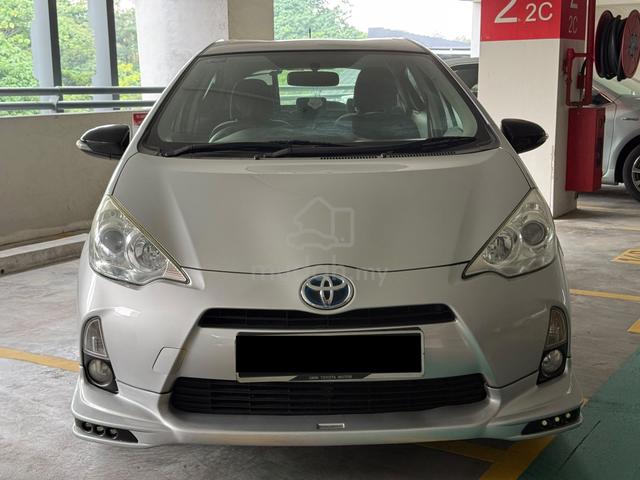 2014 Toyota PRIUS C 1.5 TRD SPORTIVO - REVERSE CAM - 2