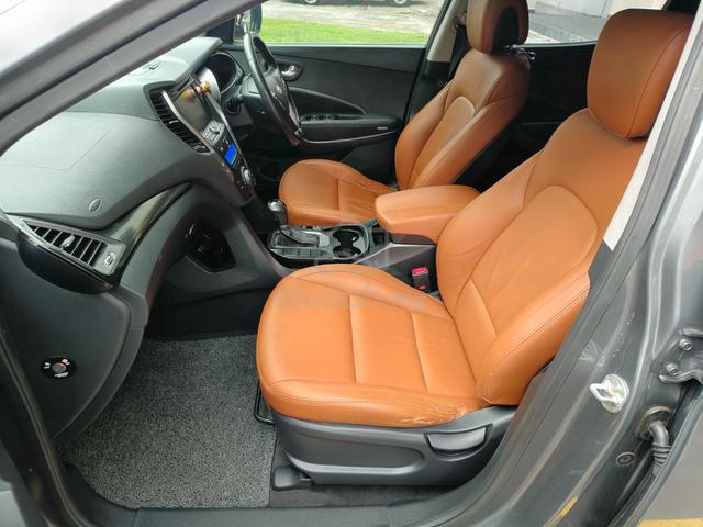 2014 Hyundai Santa Fe 2.4 G (A) Direct Owner 7Seat - 5