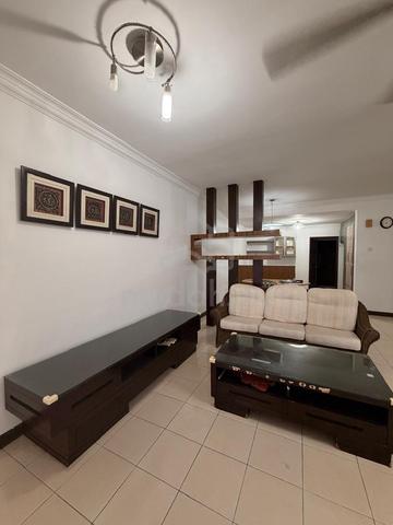 Partial Furnish 3 Storey House Cheras Taman Bukit Segar Jaya For Rent 1