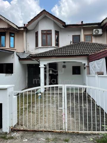 PUCHONG PUTRA PERDANA 2-Storey House (Full loan & CASH Back) 1