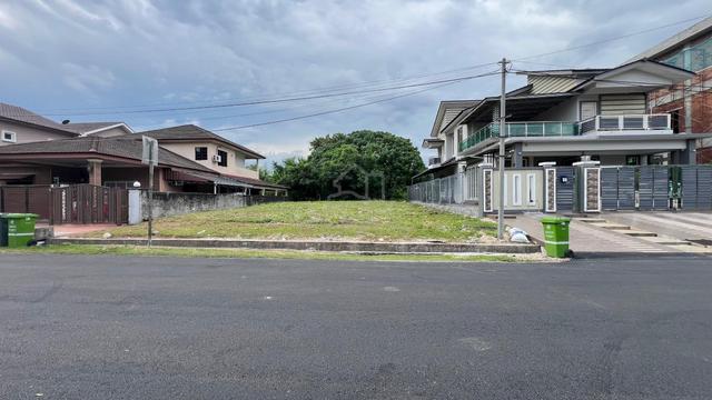 [Mark Down Price] Banglo Lot for OwnStay/Investment 1
