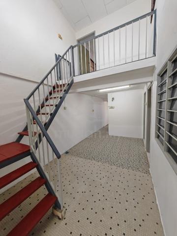 Freehold Single Storey House For Sale 3