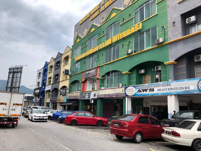 GROUND FLOOR 🔥 4 storey shoplot Wangsa Melawati Kl 1
