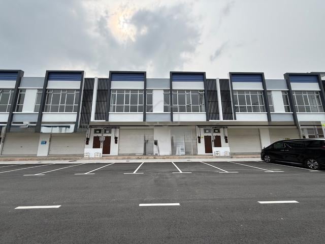 Taman Denai Alam @ Kota Masai Double Storey Brand New Shoplot (Facing 1