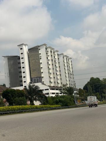 Mewah 9 Residence 1