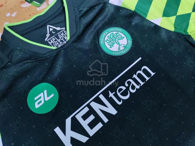 ITEM BARU_Baju Jersi MELAKA UNITED size L Green - photo 3 of 6