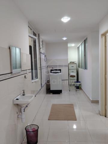 D'Piazza Condominium 1