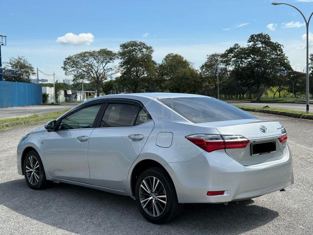 2017 Toyota COROLLA ALTIS 1.8 G FACELIFT (A) - 5