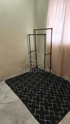 Bilik untuk lelaki melayu Kuchai Lama Rumah Fully Furnished 1