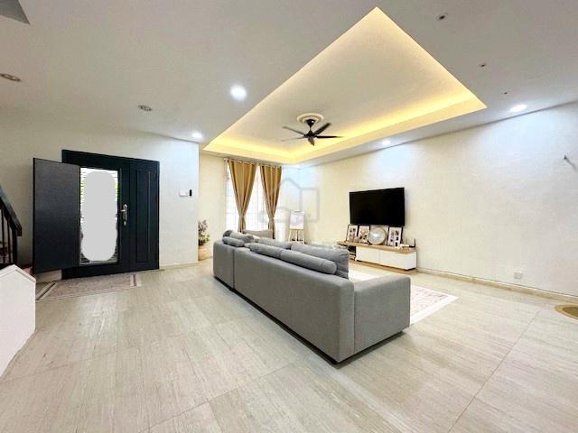 Facing Open RENO 2 Storey Taman Lestari Putra Seri Kembangan Selangor 1