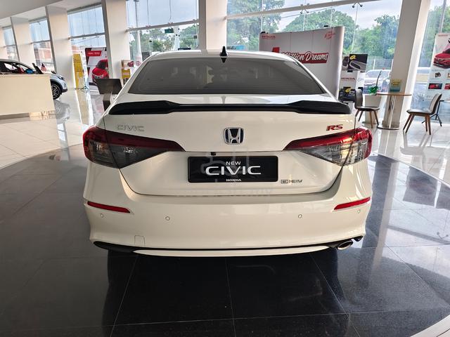 2025 Honda CIVIC 1.5  E MY22 FE FACELIFT (A) - 4