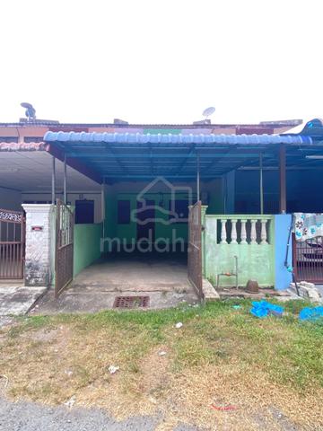 Teres 2 Tingkat di Taman Berkat Simpang Perak 1