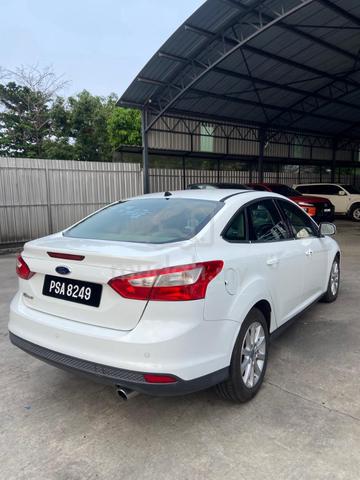 2012 Ford FOCUS 2.0 GHIA FACELIFT (A) - 5