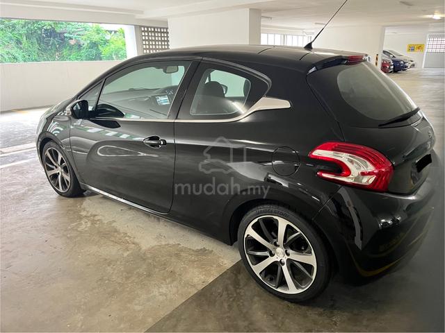 2014 Peugeot 208 1.6 GTi (M) - 4