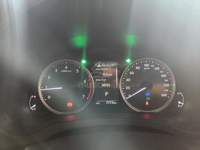 2021 Lexus IS300 Full Spec S/Roof 360 Memory Seat - 3