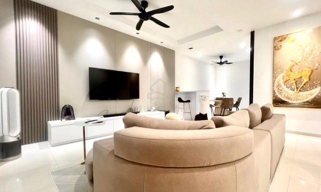 Setia Tropika 3 Areca Green Double Storey 20x70 Fully Renovated G&G 1