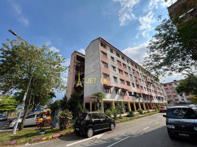 Flat PKNS Seksyen 7 Shah Alam 1