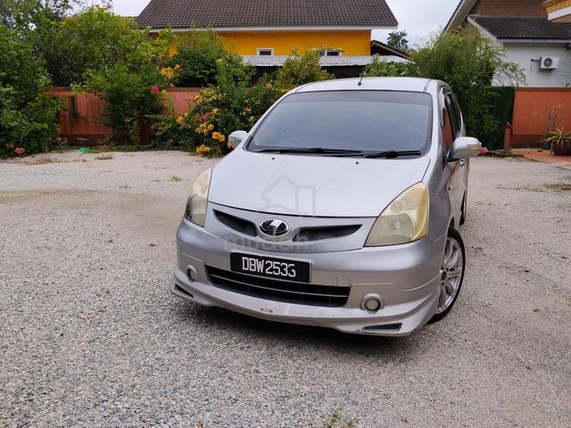 2011 Nissan GRAND LIVINA 1.6 IMPUL (A) - 1