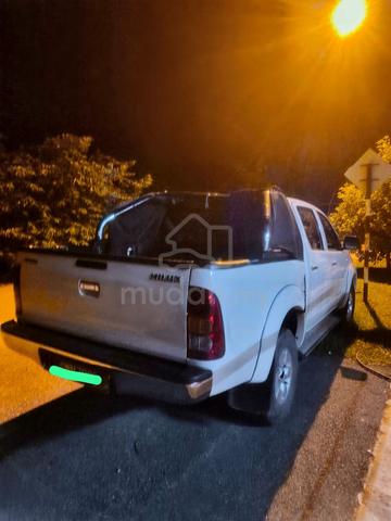 2007 Toyota HILUX 2.5 G DUAL CAB (M) - 3