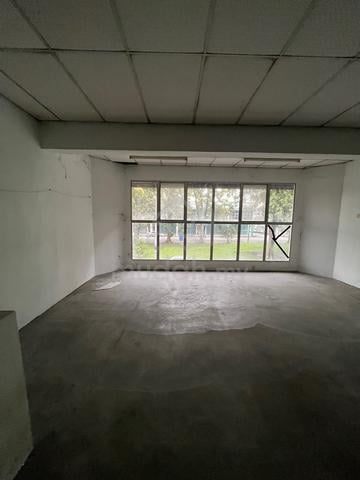 Level 1 Shoplot for Rent 1