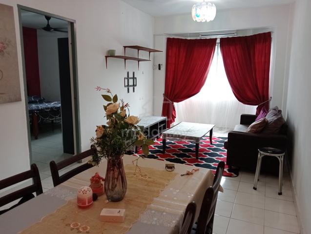 Impian Apartment 1