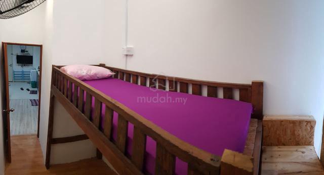 bilik single utk wanita di parkview service residence klcc 1