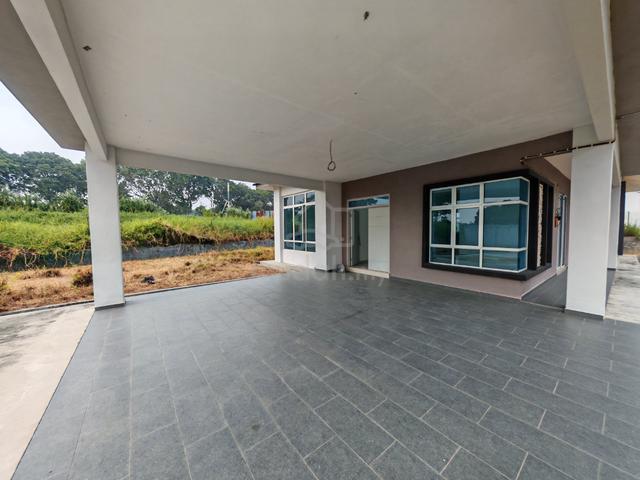 Taman Bukit Rambai Putra | Single Storey Bungalow | Spacious Land 1