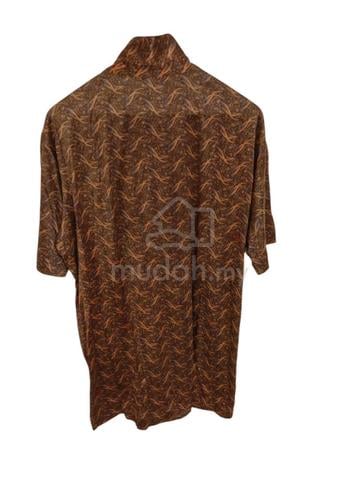133.Vintage Balenciaga Brown Patterned Short Sleev - photo 6 of 6