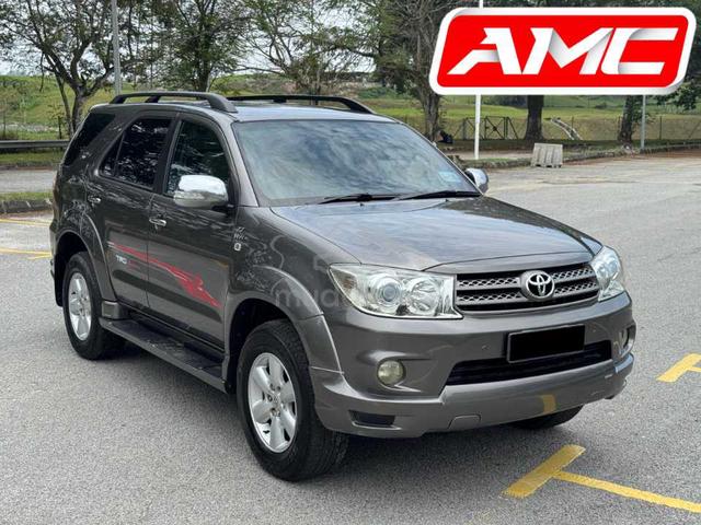 2010 Toyota FORTUNER 2.7 V TRD SPORTIVO FACELIFT - 1