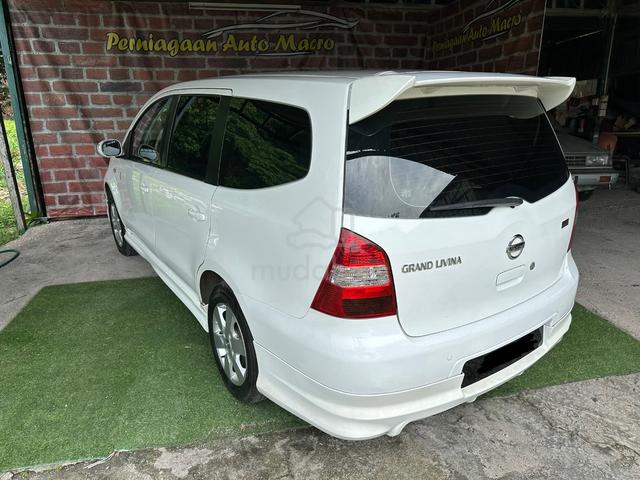 2011 Nissan GRAND LIVINA 1.6 IMPUL (M) - 4