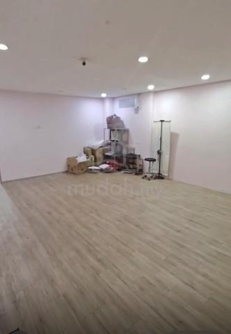 1st floor Indah Alam Condo Shoplot Seksyen 22 Shah Alam for Rent 1