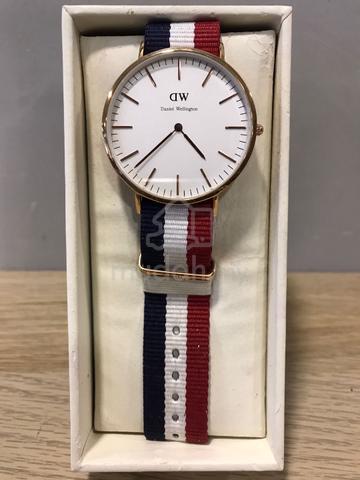 DW Classic Cambridge Watch Collection 100 Ori Use Watches Fashion Accessories for sale in Wangsa Maju Kuala Lumpur