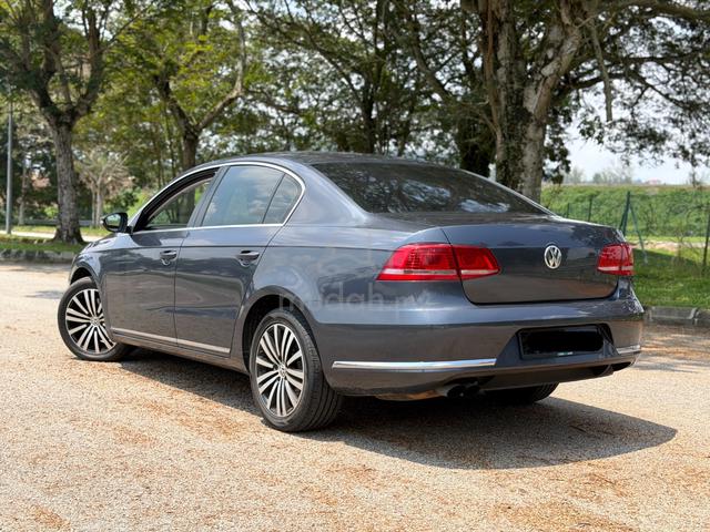 2016 Volkswagen PASSAT 1.8 TSI COMFORTLINE (CKD) - 3