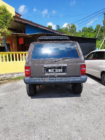 1996 Jeep CHEROKEE 2.5 (M) - 4