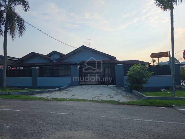 JB Town Area Taman Sri Tebrau Single Storey Terrace House Corner Lot 1