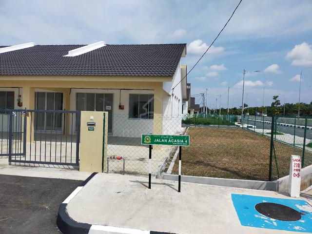 Single Storey Terrance House for Sale/ Padang serai 1