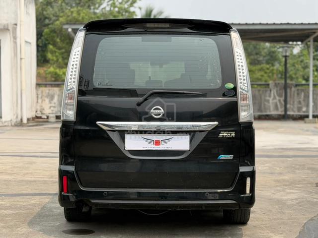2013 Nissan SERENA 2.0 S-HYBRID HIGHWAY BUANGHARGA - 4