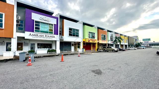2 storey shop lot, Taman 1 Lagenda Aeon Jusco Peringgit Bachang 1
