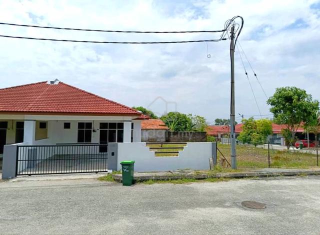 Corner Lot Taman Sp Heights 1