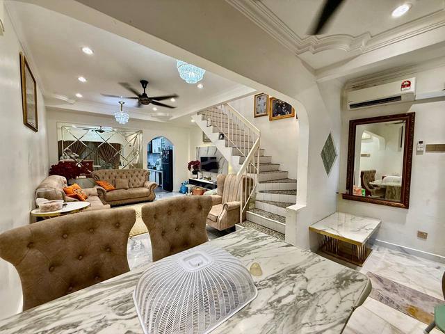Taman Sri Gombak Selayang FREEHOLD 2Storey Batu Caves NICELY RENOVATED 1