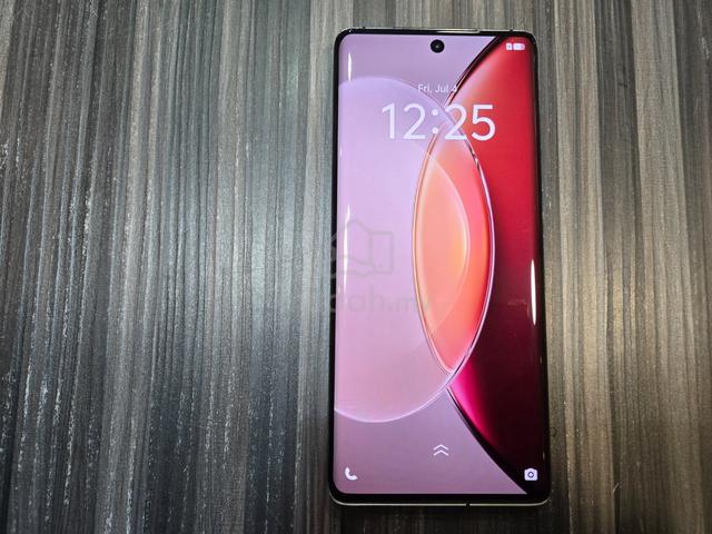 Carousel Image