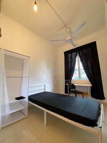 Bilik Lelaki SINGLE Furnished Subang Airport Incl Utilities FREE Wifi 1
