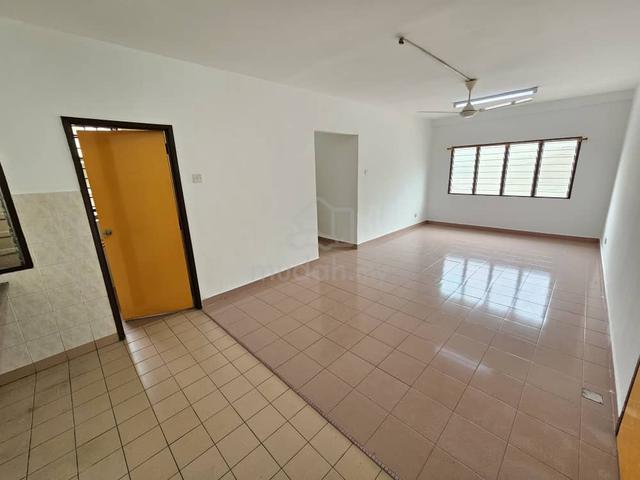 Putra Permai Block B 1