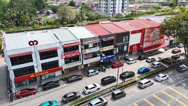 【SP Town Location】Two Combining - Unit 3 Storey Shoplot Central Square 1