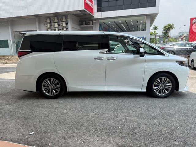 2024 Toyota ALPHARD 2.5 Z AUTO PARKING - 4