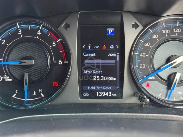 2022 Toyota HILUX 2.8 ROGUE (A)LOW MILEAGE 360 CAM - 2