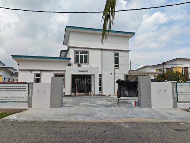 Newly Painted 1.5Storey Bungalow House Paya Rumput Perdana(GJH) Melaka 1
